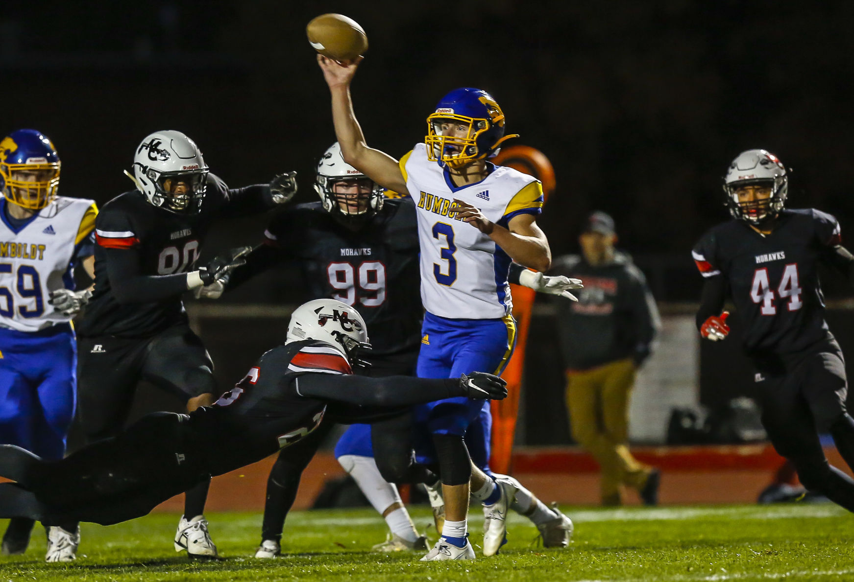 Fball Mason City vs. Humboldt 11